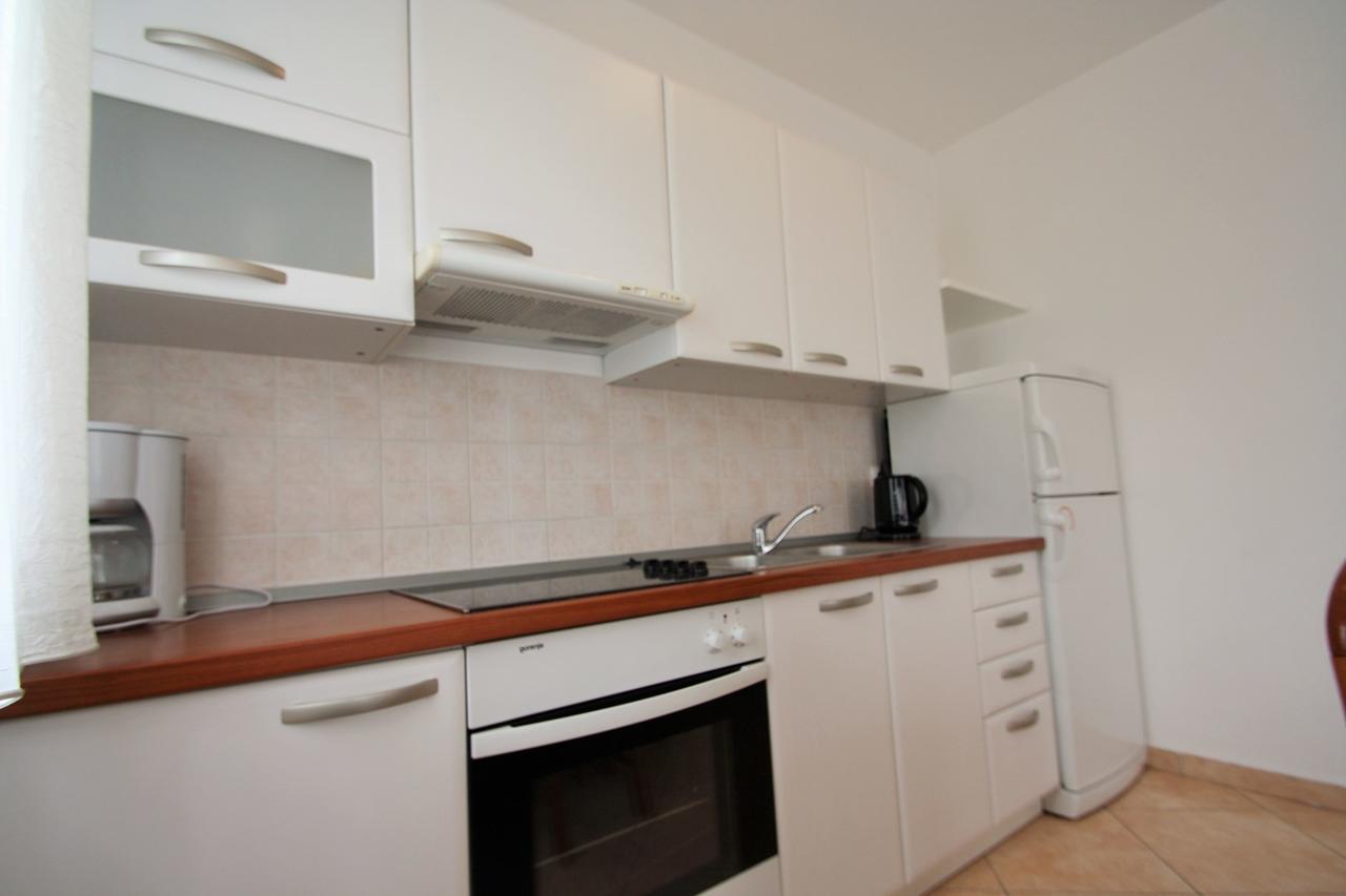 Apartment Bilic With Balcony بوريتش المظهر الخارجي الصورة