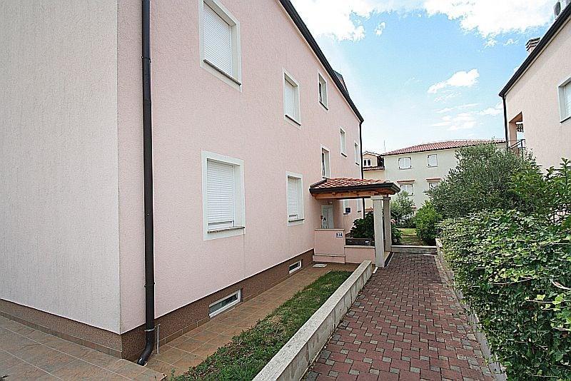 Apartment Bilic With Balcony بوريتش المظهر الخارجي الصورة